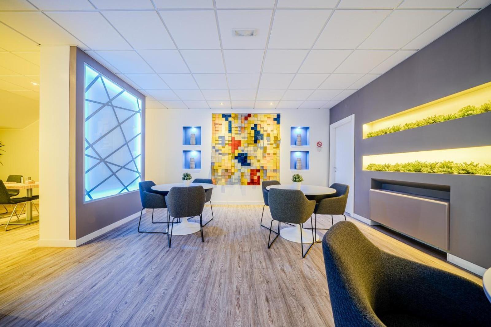 Confidence Hotel San Silvestro San Prospero Buitenkant foto